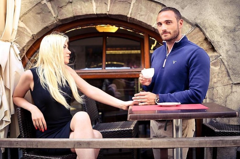 'Fellatio cafe' where customers receive oral sex while they drink their coffee