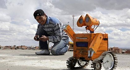 Self-Taught Bolivian Boy-Genius Makes Robots Out Of Trash