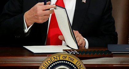 Trump Blocks Syrian Refugees and Orders Mexican Border Wall to Be Built